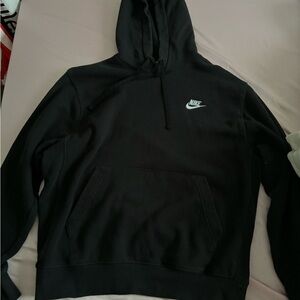 Men’s black nike hoodie